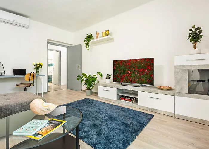 Riverside No2 Lägenhet