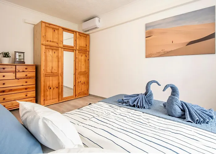 Riverside No2 Lägenhet *